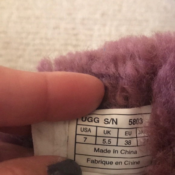 UGG Bailey Button Sheepskin booties - Picture 5 of 7